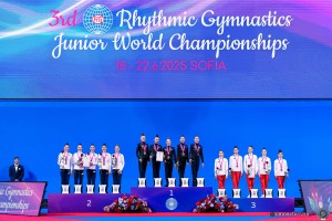 podium groups sfe04674 copia simone ferraro ph